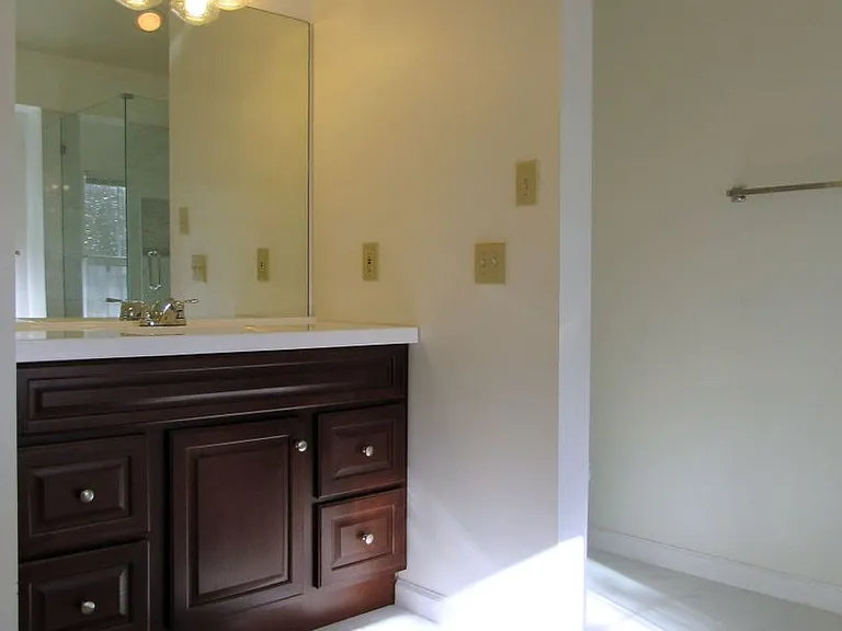 3061 Liberty Hills Dr — Photo 20
