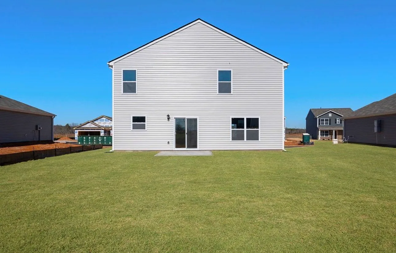 3 bed, 2.5 bath, 1854 sqft, $2,000 — Photo 2