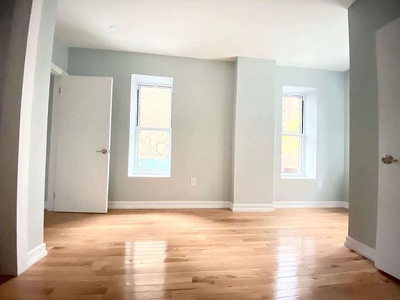 2nd image of 354 Brook Ave #2
