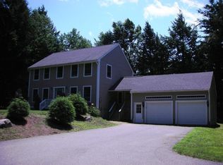 19 Spruce Ln, Dover, NH 03820