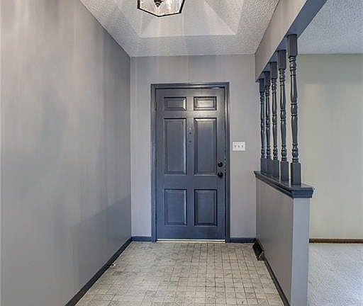 5th image of 411 SE Richardson Pl