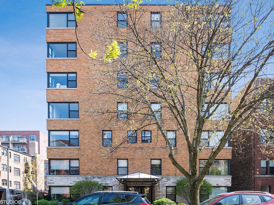1st image of 525 W Aldine Ave APT 104