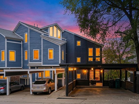 4th image of 939 Monastery St