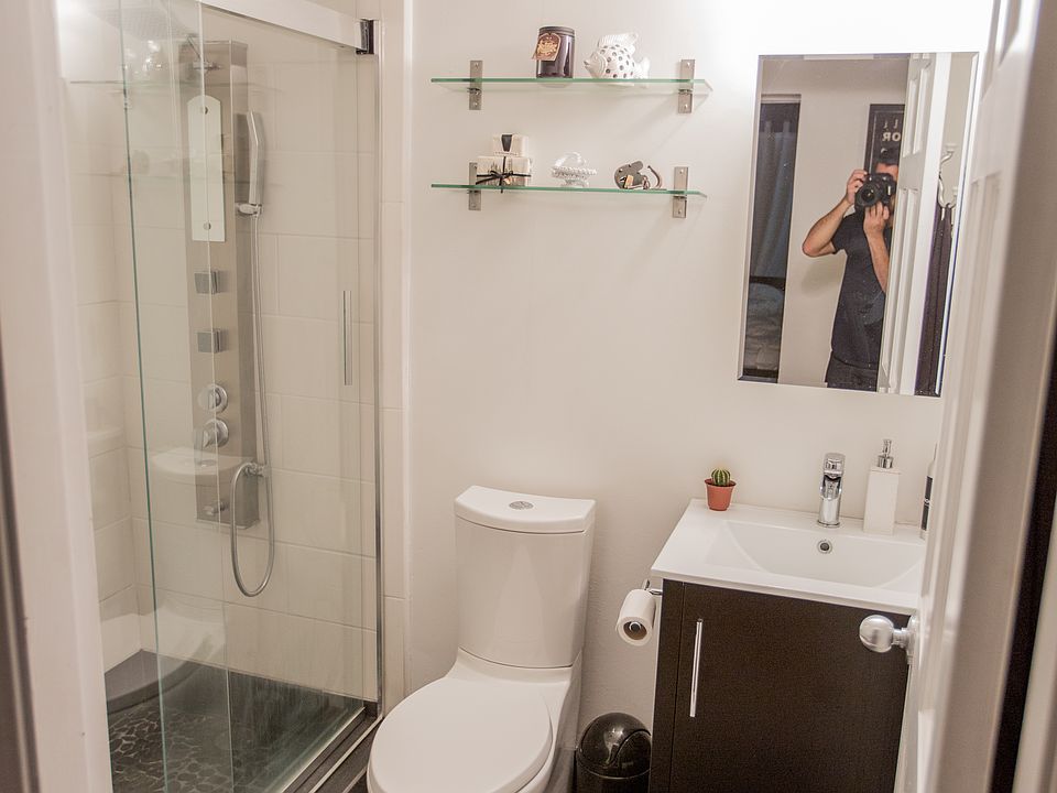 2nd image of 8 Dwight St #1