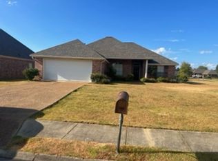 500 Oakleigh Pl, Brandon, MS 39047