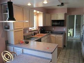 1st image of 25883 Chapelweigh Dr