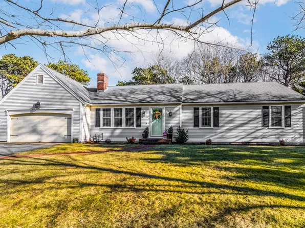 42 Four Seasons Drive, South Yarmouth, MA 02664