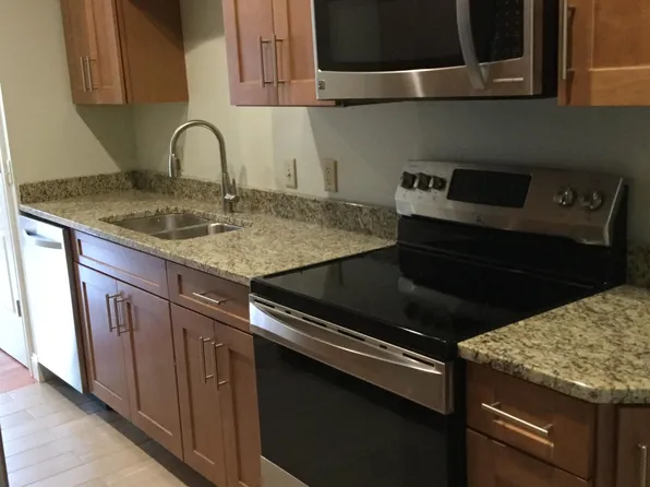 406 Spruce St APT 3, Scranton, PA 18503