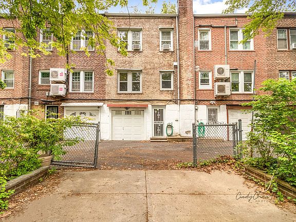 4th image of 6840 Groton St