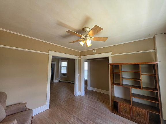 2nd image of 329 E 6th St #1