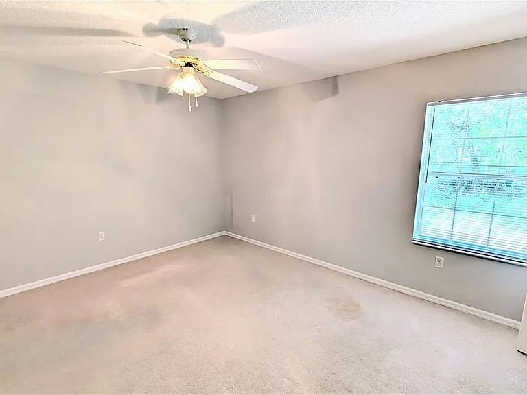 4565 N Allamandra Dr — Photo 23