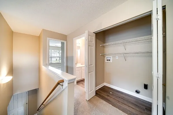 102 Wagon Ct — Photo 25