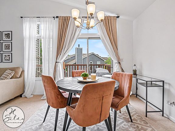 5th image of 2035 Waverly Ln #2035