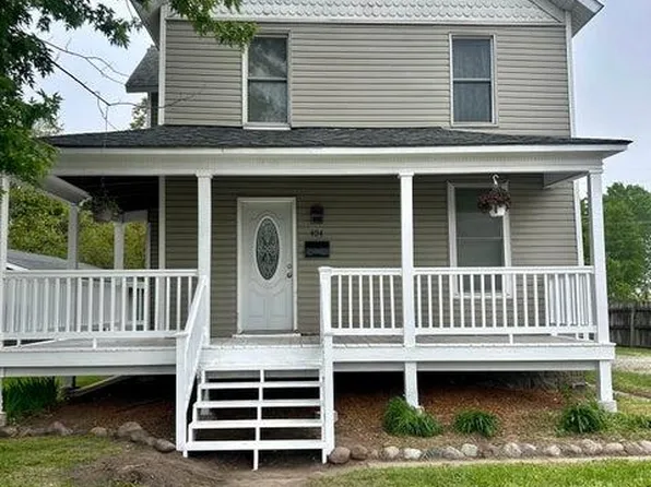 404 Grandview Ave, Muscatine, IA 52761