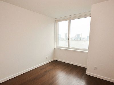 2nd image of 200 N End Ave Ph B