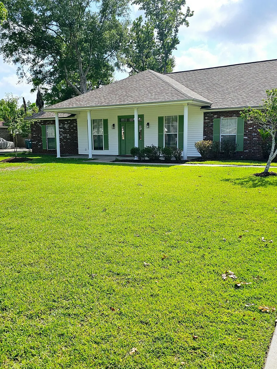 Building Photo - 1126 Caesars Ct