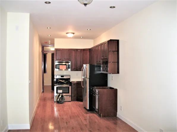 73 Engert Ave APT 2L, Brooklyn, NY 11222