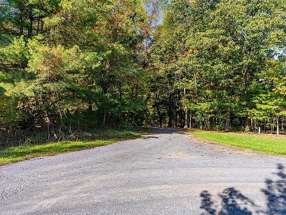 5th image of White Tail Ln