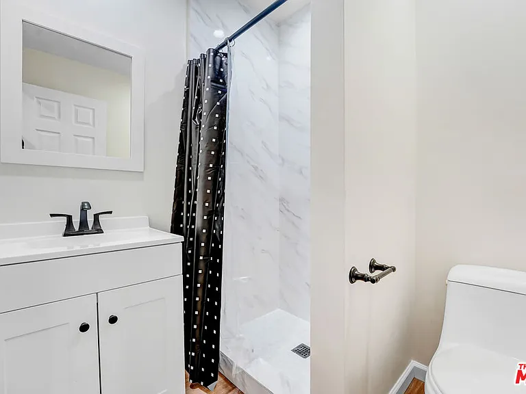 845 N Hagar St — Photo 10