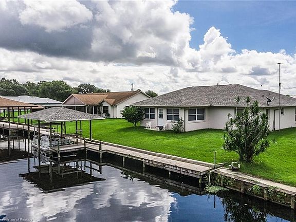 4th image of 3023 Country Lake Dr