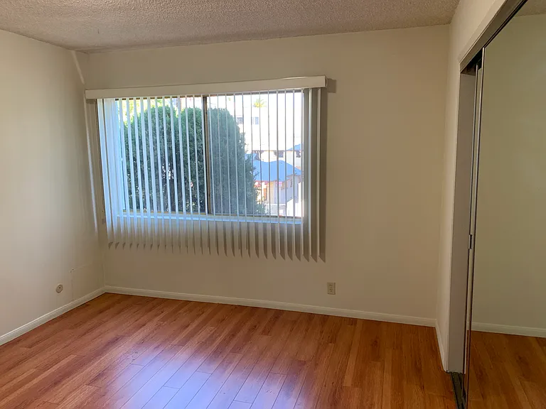 1411 N Poinsettia Pl #202 — Photo 14