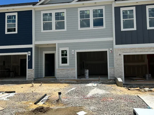 8722 Wardle Ct, Wake Forest, NC 27587