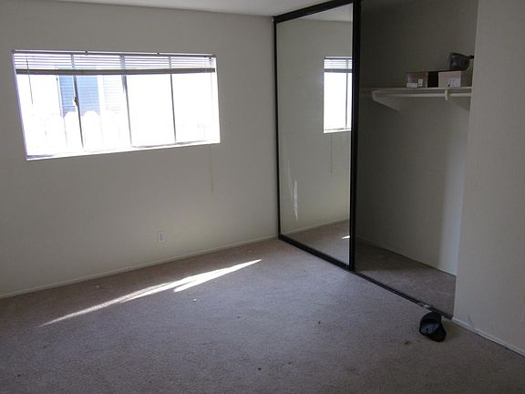 4th image of 10240 Eagle Rock Ave