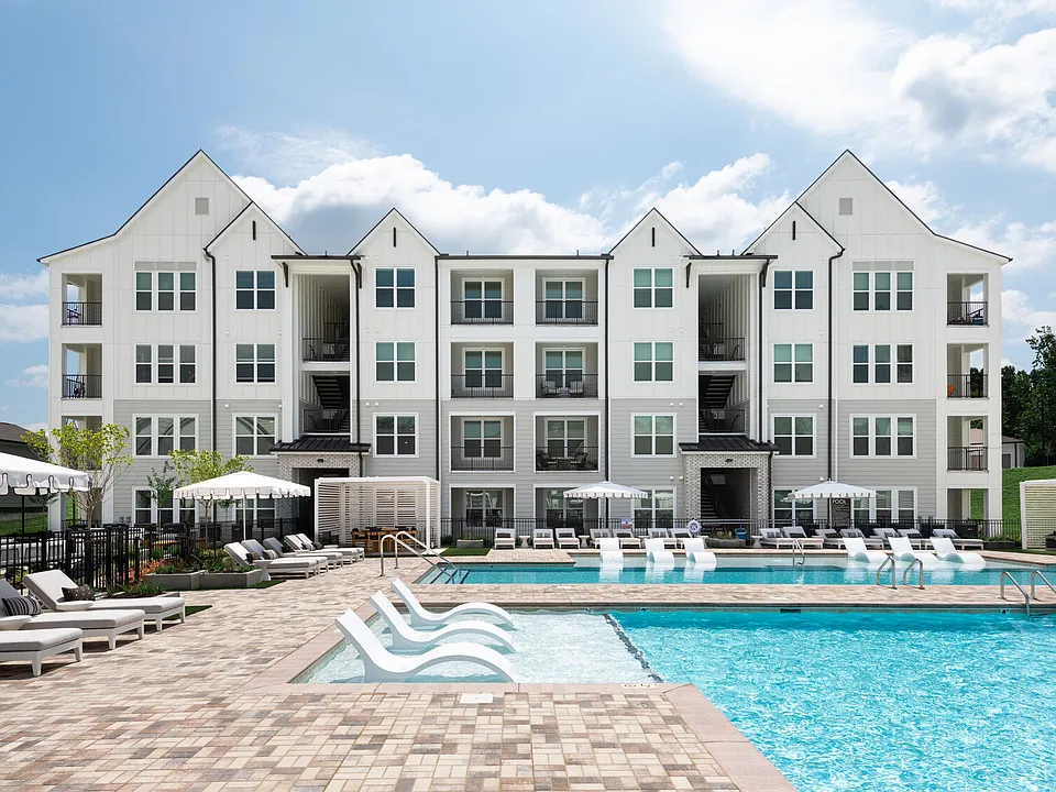 Maxwell apartments community photo