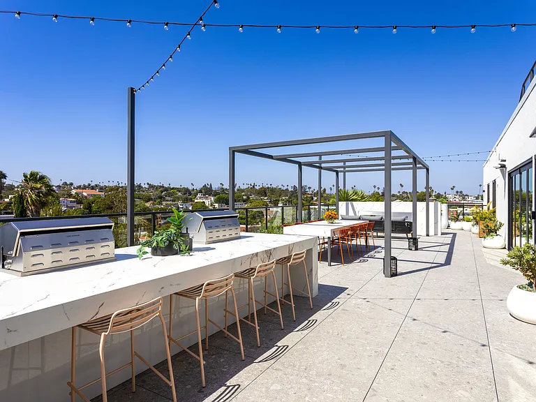 The Charlie Mar Vista — Photo 37