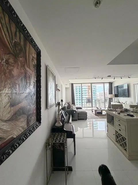 Mint Condo — Photo 3