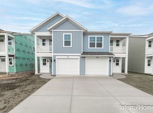 916 Indiana Ave #15, South Haven, MI 49090
