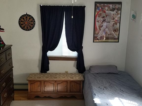 4th image of 179 Glen Forest Dr