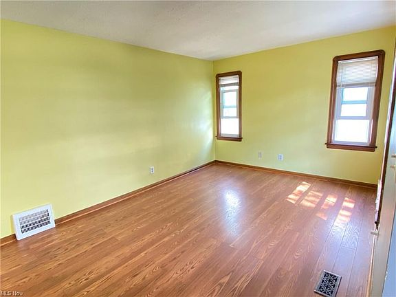5th image of 8030 Bremen Ave