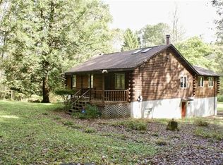 588 Nelson Rd, Farmington, PA 15437