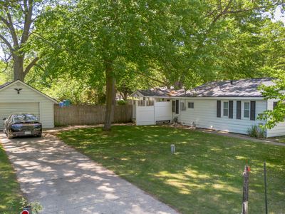 1341 E Summit Ave, Norton Shores, MI, 49444