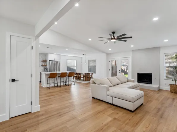 4906 Summerset Trl, Austin, TX 78749