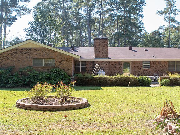 5th image of 2112 Shawnee Dr
