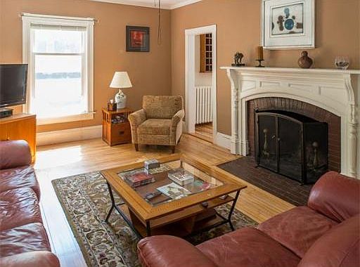 4th image of 94 Rockaway Ave #1