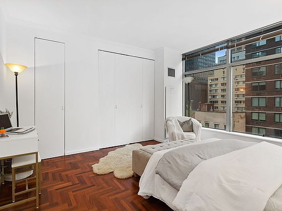 5th image of 250 E 54th St APT 6C