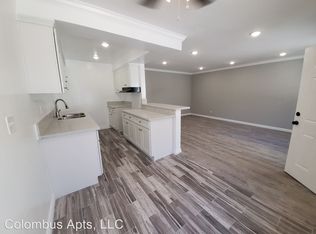 9029 Columbus Ave APT 19, North Hills, CA 91343