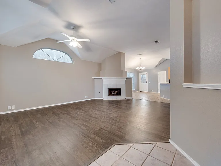 5909 Berkshire Rd — Photo 32
