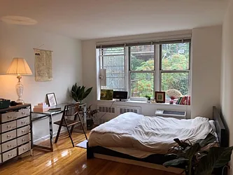 Rented by K & O Realty Associates Inc.