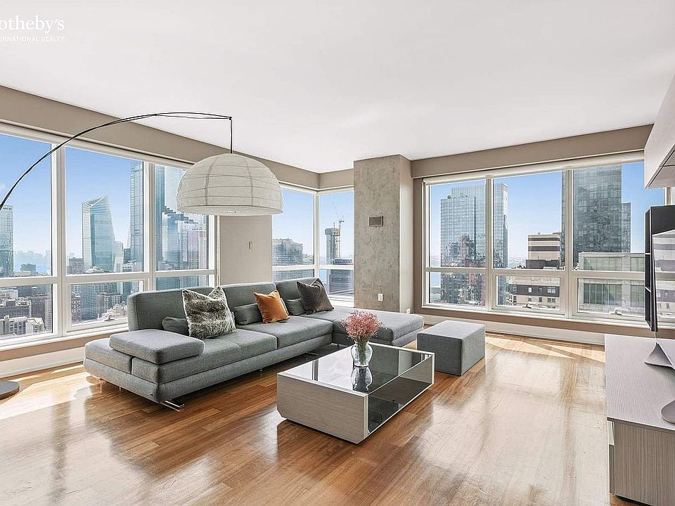 1st image of 350 W 42nd St APT 40A