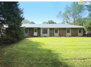 204 Campbell Dr, Liberty, MO 64068