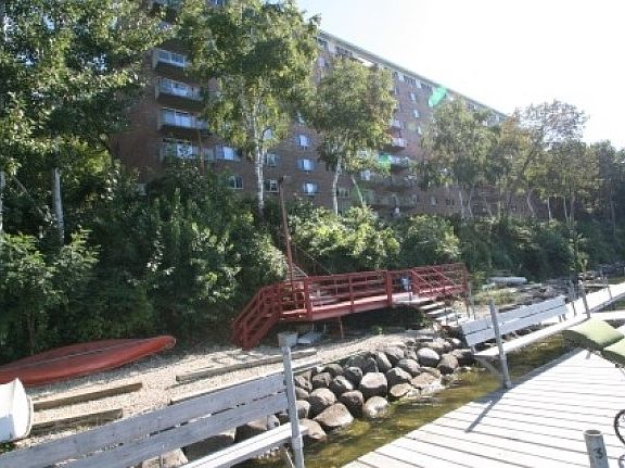 2nd image of 3100 Lake Mendota Dr APT 701