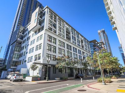 330 W 11th St APT 407, Los Angeles, CA, 90015