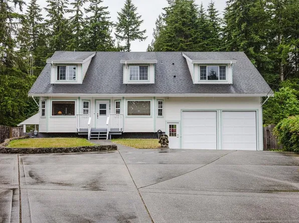 279 Lark Rd, Sunshine Coast, BC V0N 1V4