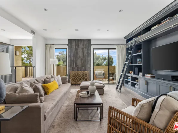 2250 Century Hl, Los Angeles, CA 90067