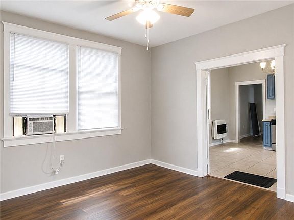 4th image of 2511 Clover St