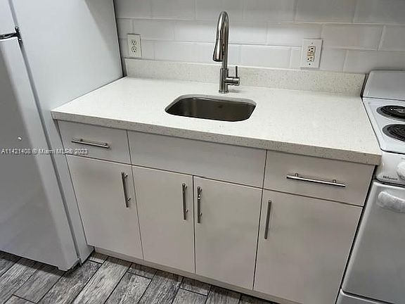 3rd image of 1400 SW 124th Ter APT 310Q